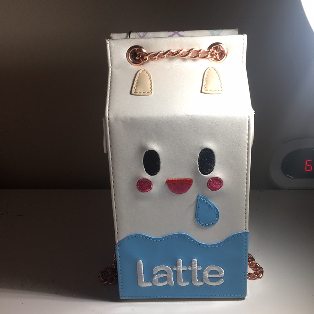 Tokidoki latte purse